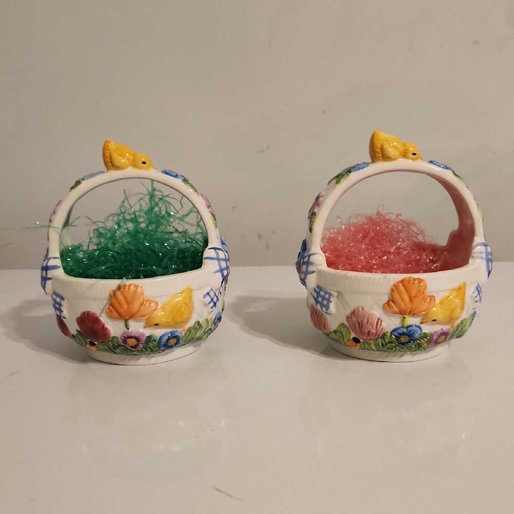 Floral Ceramic Easter Basket Set of 2 with Yellow Accents 5.5" Tall 4.5" wide
